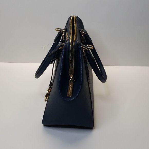 Michael Kors Charlotte - Picture 2 of 8